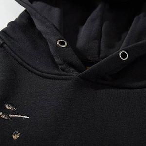 เสื้อฮู้ดดี้ปักลายขายดี OEM สำหรับผู้ชาย โลโก้สั่งทำได้ ผ้าฝ้ายฟลีซ 100% กระเป๋าใหญ่ กันน้ำ แห้งเร็ว ระบายอากาศได้ดี - Product Image 4
