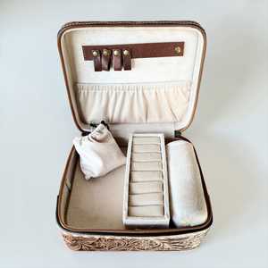 Western Cowhide Leather <b>Travel</b> Jewelry Case with Zipper – Portable Jewelry Organizer Storage Box At Wholesale Price - Product Image 2