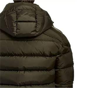 Veste matelassée pour homme de haute qualité, personnalisée, couleur unie, à capuche, pour l'hiver, usage extérieur, best-seller - Product Image 4
