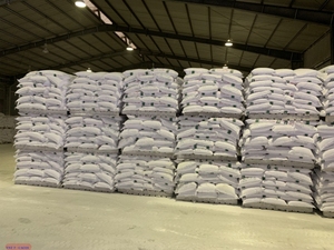 Poudre de carbonate de calcium GCC CaCO3 Nhat Thang VNT7 de qualité industrielle certifiée ISO9001:2015, pureté 98%, blanche, 25 kg/sac - Product Image 4