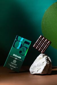 Chocolate Agridulce Sin Azúcar de la Legendaria Chocolatería Más Vendida, Barra de 80g para Venta al por Mayor y Uso Dietético, Hecho en Vietnam - Product Image 3
