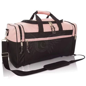 Diseño Fácil de Transportar para Gimnasio y Viajes, Bolsa de Gimnasio de Nailon Duradera de Alta Calidad con Material Resistente al Agua para Uso Intenso - Product Image 3