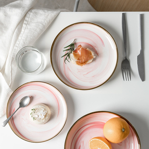 Service de table en céramique verte sophistiquée avec un design élégant inspiré de la nature, assiettes de service haut de gamme, bols décoratifs - Product Image 4