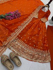 Ensemble de robe Anarkali brodée rouge rouille avec dupatta, longueur au sol, robe de fête indienne pakistanaise pour mariage - Product Image 4