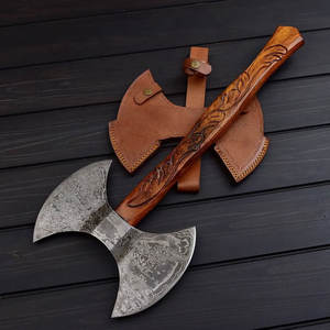 Hache à double tête en acier de Damas, outil artisanal de luxe conçu avec une conception équilibrée pour une utilisation en extérieur et pour les collectionneurs - Product Image 2