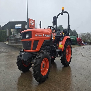 Tractor Kubota EK1-261 moderno para proyectos agrícolas con un rendimiento potente, estructura compacta y controles fáciles de usar. - Product Image 2