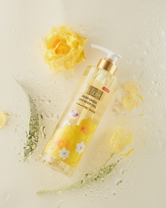 Gel de Ducha Perfumado para Mujer, Gel de Ducha y Baño Humectante con Burbujas CINDY BLOOM-Romantic Muse (640g) - Product Image 3