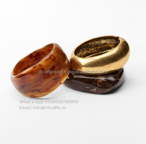 Brazaletes de resina hechos a mano, conjunto de 3 joyas de moda clásicas para mujeres y niñas para regalos de fiesta con piedra de moissanita - Product Image 5