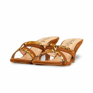 Pantoufles à talon moutarde - Product Image 3