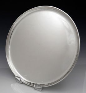 Plato de Servir de Acero Inoxidable Pulido a Espejo, Ecológico, Duradero, No Tóxico, Diseño Minimalista, Apto para Lavavajillas - Product Image 2