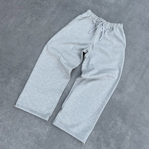 กางเกงขายาวผู้ชายทรงโอเวอร์ไซส์ ผ้าเฟรนช์เทอร์รี่เนื้อหนา ดีไซน์เรียบง่าย กระดุมแบบสองรู - Product Image 2