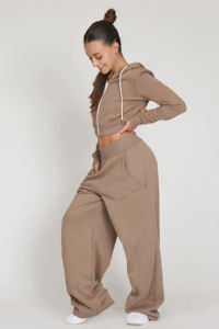 High quality camel <b>khaki</b> color <b>women's</b> <b>joggers</b> pants loose fit <b>women</b> sweatpants wide leg open <b>women</b> <b>jogger</b> pant custom <b>joggers</b> - Product Image 4