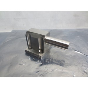AMAT 0040-18234 SHAFT BLOCK MW BRACKET ULTIMA - อุปกรณ์และอะไหล่เซมิคอนดักเตอร์ระดับโลกที่เชื่อถือได้ - Product Image 2