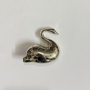 Crochet mural multifonction en laiton argenté, motif cheval et cygne, design créatif, style luxe léger, pour accrocher des outils, décoration murale intérieure - Product Image 3