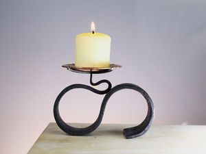 Modern Decorative Metal Candle Holder For Home Decoration - Product Image 1