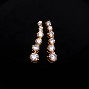 Conjunto de Collar de Tenis de Lujo con Circonitas Cúbicas AAA |   Joyería con Apariencia de Diamante Chapada en Oro de 22K |   Collar de Novia Flexible para Mujer - Product Image 3
