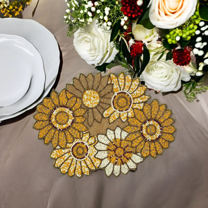 Wholesale Factory Price Glass <b>Beaded</b> <b>Placemats</b> Designer Decorative <b>Beaded</b> <b>Placemats</b> for Farmhouse Wedding a Great Tabletop Decor - Product Image 2