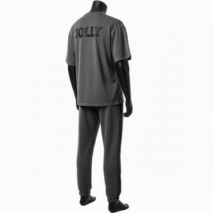 Conjunto de camiseta y pantalón de algodón y poliéster gris oscuro premium para hombre, con logotipo de transferencia térmica de cristal, impresión personalizada. - Product Image 5