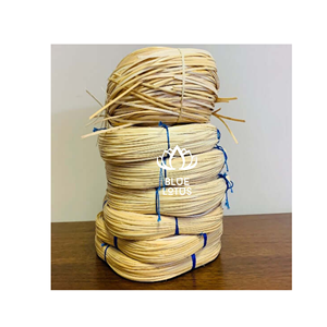 Matériau de base en rotin naturel de qualité supérieure pour la fabrication artisanale de paniers, de chaises, de meubles, d'objets décoratifs et d'accessoires pour la maison - Product Image 1