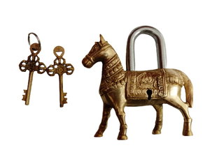 Cadenas antique en laiton en forme de cheval, serrure métallique vintage ornée avec détails gravés décoratifs, design animal unique, décoration d'intérieur - Product Image 2