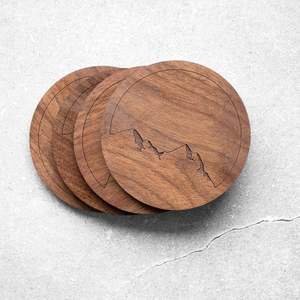 Posavasos de té de madera elegante con incrustaciones de latón pulido Tapetes y almohadillas para tazas hechos a mano - Product Image 2