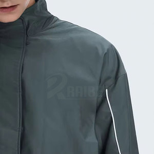 Ensemble coupe-vent style sport pour homme : veste et pantalon légers et confortables pour le quotidien – Vente en gros - Product Image 4