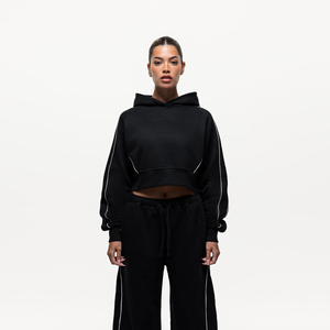 Sudadera con Capucha Corta Oversize para Mujer, Negra, Hombros Caídos, Manga Larga, Tejido de Algodón, Color Sólido, Estilo Casual Otoñal - Product Image 1