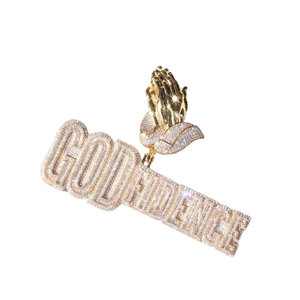 Colgante de Manos en Oración de Moissanita Oro Rosa, Collar de Plata 925 con Incrustaciones de Moissanita, Joyería Unisex Estilo Hip Hop con Engaste de Garra - Product Image 1