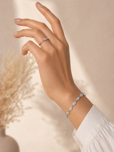 Pulsera de Perlas de Agua Dulce con Diamantes de Corte Brillante Clásico ELVORA GEMS, Bañada en Rodio, Plata 925, para Mujer - Product Image 2