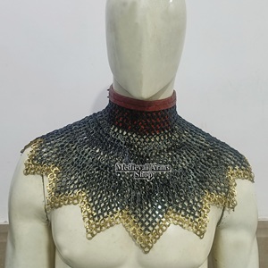 Collar de Malla de Acero Medieval con Ribete de Cuero y Anillo de Latón, Diseño Zig-Zag Hecho a Mano, para Halloween, Moda Histórica y Recreación Histórica - Product Image 2