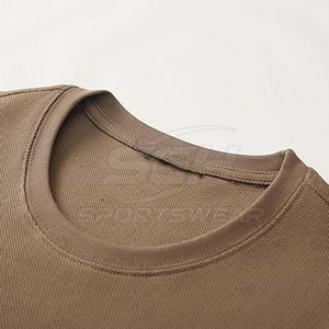 Camiseta Extra Grande de Primera Calidad, 100% Algodón, Diseño de Logotipo Personalizado, Tela Suave y Transpirable, Color Sólido - Product Image 5