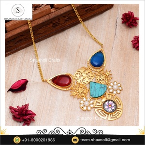 Ensemble de collier long vintage traditionnel fait à la main en or mat polonais pour femmes bijoux de fête lourds avec chaînes - Product Image 4