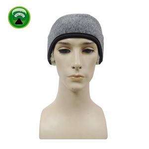 Chapeau d'hiver respirant en peau de mouton avec cache-oreilles - Product Image 3