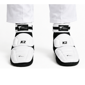 อุปกรณ์ป้องกันตัวเทควันโด K2 สีขาว PU สำหรับทุกเพศ ทนทาน อุปกรณ์ฝึกศิลปะการต่อสู้ ขนาด 4 พร้อมบรรจุภัณฑ์ - Product Image 4