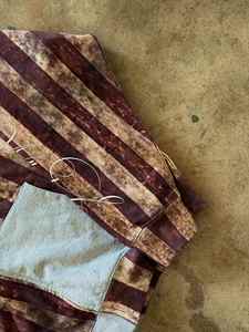 Sudadera con capucha para hombre con cremallera, 100% algodón, con apliques de costura, parches pesados desgastados y patchwork, de fabricante personalizado - Product Image 4