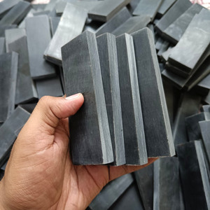 Escamas de Cuerno de Búfalo Crudo de Primera Calidad para Mangos de Cuchillos - Material Artesanal Ecológico y Duradero de Corte Personalizado para Fabricantes de Cuchillos Globales - Product Image 4