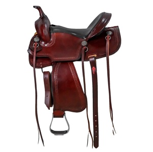 Selle de dressage polyvalente en cuir pour les événements d'équitation et de saut, avec siège confortable et sécurisé, coutures robustes, pour une utilisation à long terme. - Product Image 1