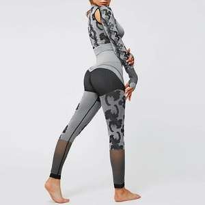 Women's 2 Piece Camouflage Yoga Set High Waist <b>Crop</b> <b>Top</b> Full Length Leggings <b>Mesh</b> Cut-Out Design Spandex Polyester Stretch Fit - Product Image 3