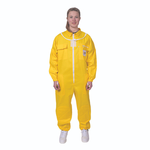 Traje de Apicultura Moderno y Ventilado Hecho en Pakistán para una Experiencia Cómoda, Ropa Deportiva Profesional - Product Image 6