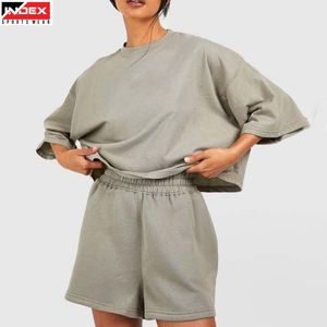 Ensemble t-shirt et short, tissu élégant et confortable, coupe légère, idéal pour les tenues décontractées, la salle de sport et la saison estivale - Product Image 1