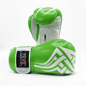 Guantes de Boxeo de Cuero Personalizados Profesionales, Transpirables, con Agarre Ergonómico, Equipo de Boxeo OEM Elegante, Hecho en Pakistán - Product Image 6