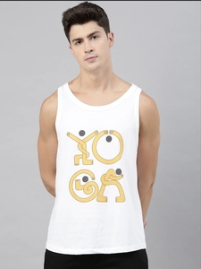 Camiseta sin mangas de algodón blanca para hombre con estampado de yoga amarillo, cuello redondo, diseño transpirable, logo frontal, estilo casual - Product Image 1
