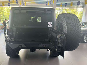 Jeep Wrangler 3.0L Todoterreno de Segunda Mano, Modelo 2015 - Vehículo Totalmente Personalizado, Muy Popular en el Mercado - Product Image 6