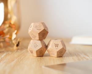 Dés en bois sculptés de haute précision, polyédriques, pour jeux de rôle DND, équipement de jeu de table - Product Image 3