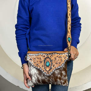 Bolso Bandolera de Cuero Vacuno con Diseño Elegante y Grabado a Mano para Mujer, Bolsos de Hombro Estilo Western de Gran Capacidad - Product Image 5