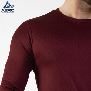 Nouvelles chemises tendance à manches longues pour hommes, en bordeaux avec des détails noirs, style streetwear, coupe slim, décontractées. - Product Image 6