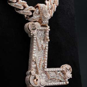 Colgante con Letra Personalizada de Moissanita Brillante con Logotipo Iced Out, Joyería Hip Hop, Plata de Ley 925 con Baño de Rodio, Unisex - Product Image 3