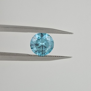 Pierre synthétique ronde de 1 carat, bleu intense fantaisie, certifiée IGI, cultivée en laboratoire (CVD HPHT), clarté VS1, pierre libre pour fiançailles - Product Image 2