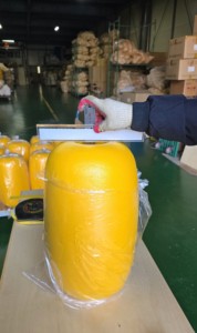 Boya Flotante de EVA de 500 mm, Amarilla, para Contención de Derrames de Petróleo y Contención de Derrames Marinos, Fabricada en Corea - Product Image 4
