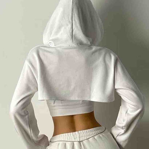 เสื้อฮู้ดครอปท็อปสำหรับผู้หญิง ผ้าฝ้ายฟลีซเนื้อนุ่ม 100% เหมาะสำหรับออกกำลังกาย โยคะ และสวมใส่ลำลองในฤดูหนาว - Product Image 2
